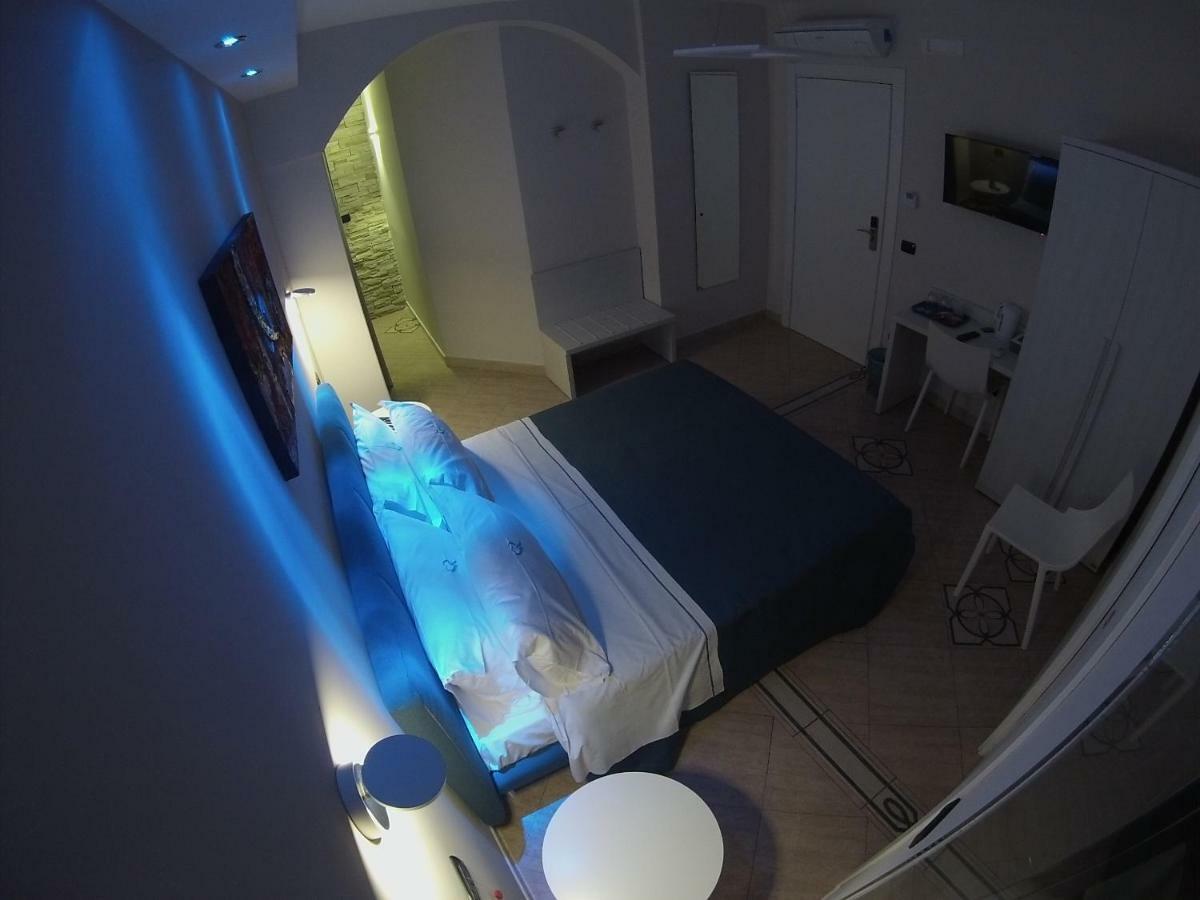 Sonevi Rooms Napoli Ngoại thất bức ảnh