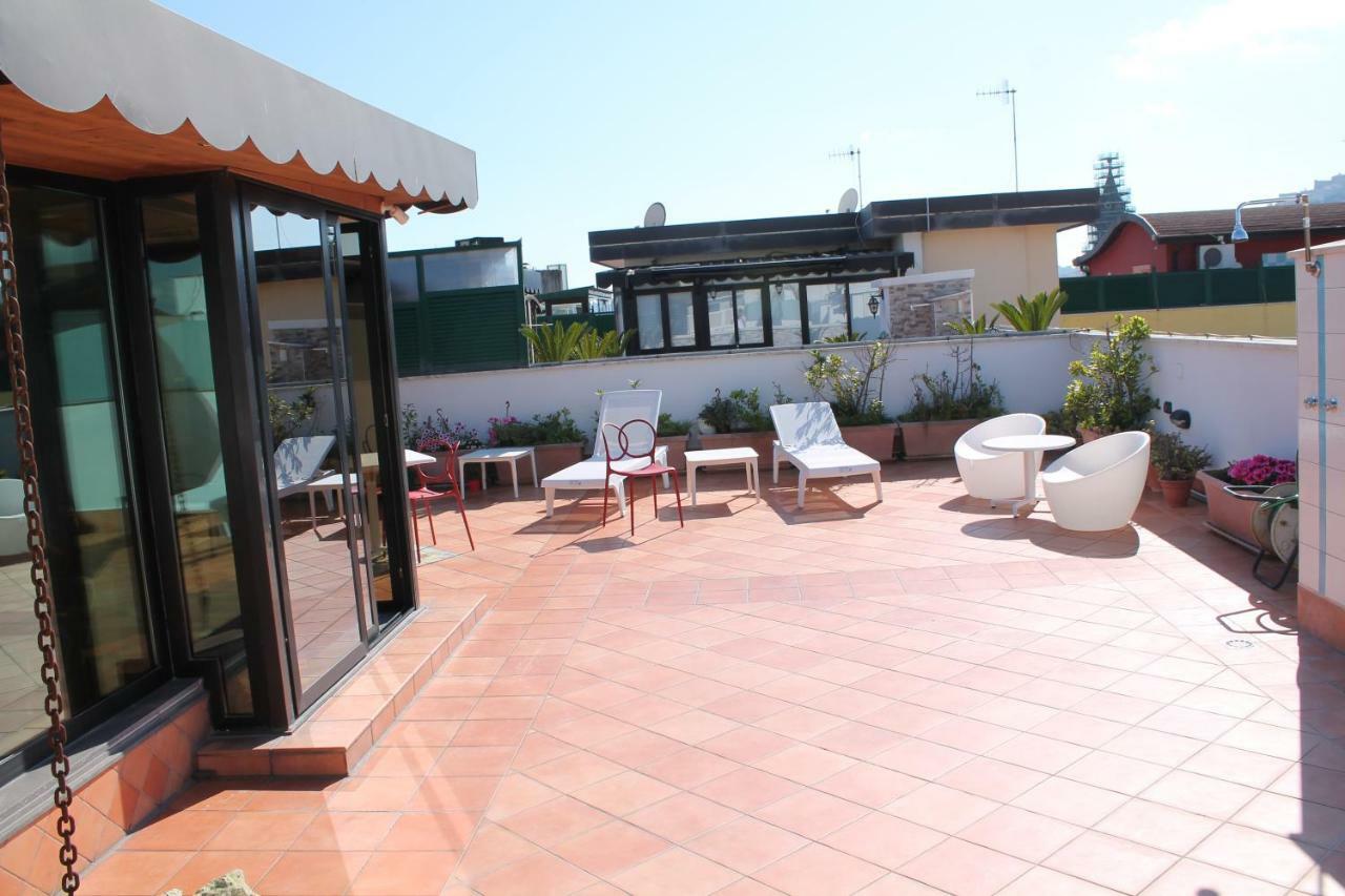 Sonevi Rooms Napoli Ngoại thất bức ảnh